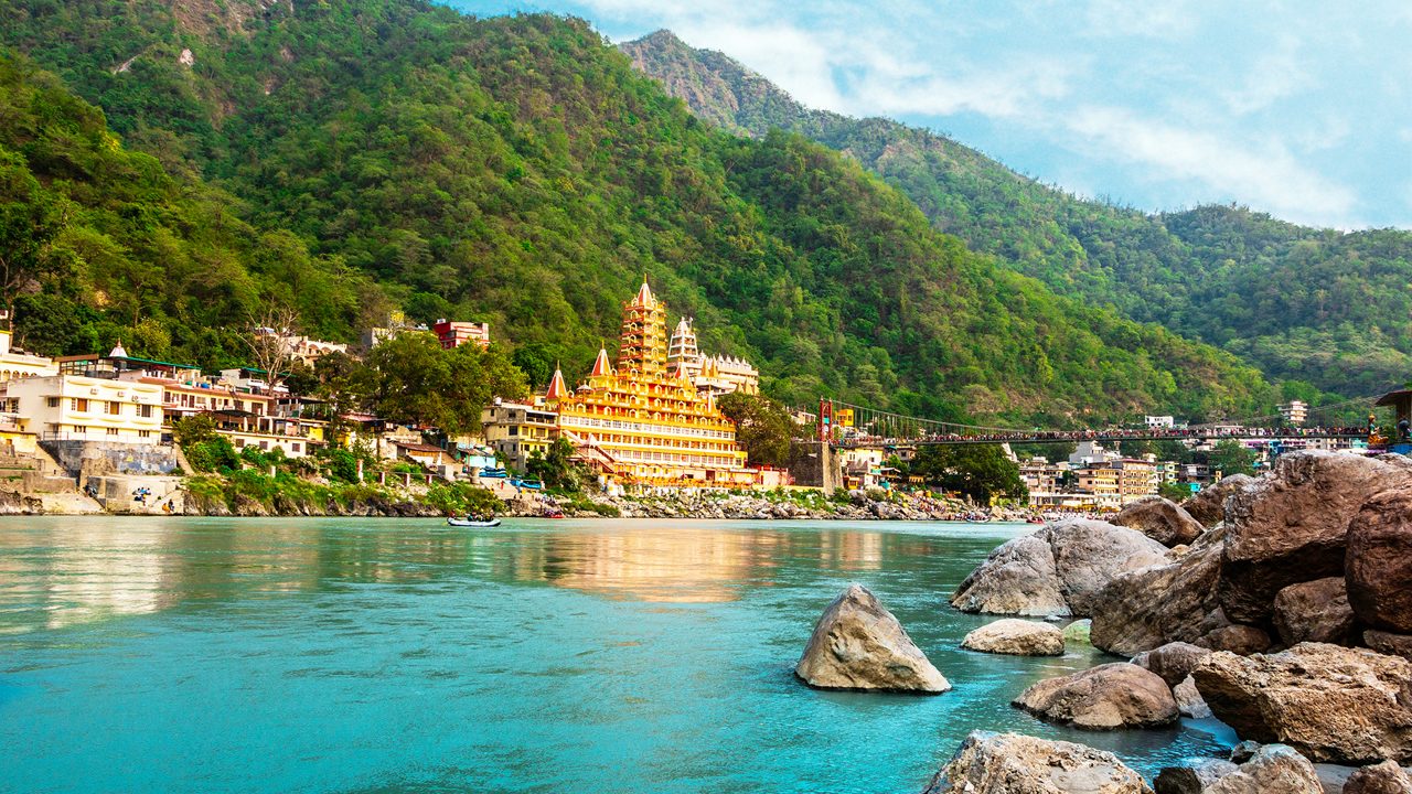 Lakshman Jhula image by Colorful Destinations India in