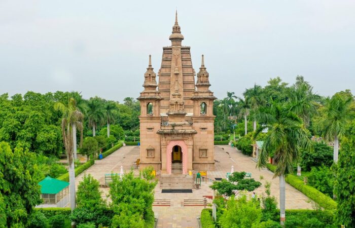 Varanasi to Ayodhya tour package, Varanasi trip, Varanasi Ayodhya tour package