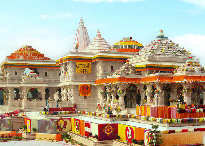 varanasi prayagraj ayodhya tour package, Echoes of Glory and Celebration: Exploring Uttar Pradesh Through Forts & Festivals